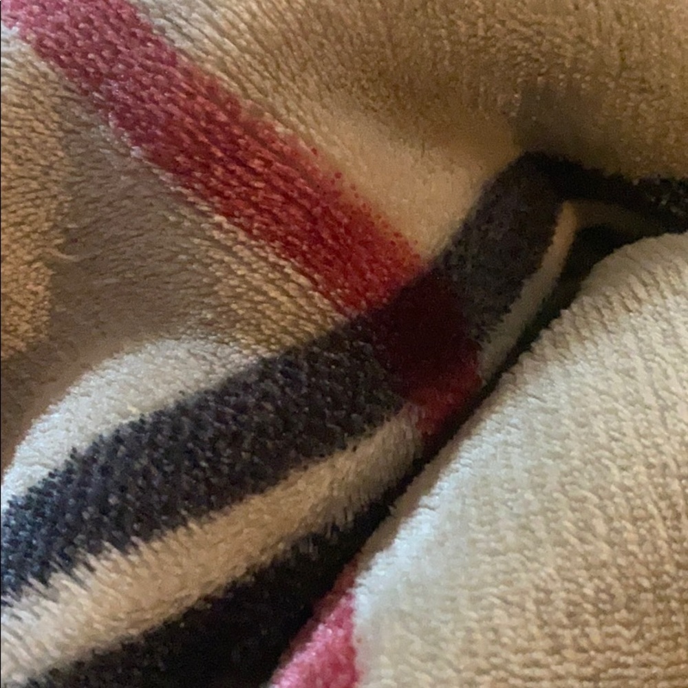 Meet your Posher, Becky